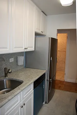 Rented by Michael K Namm Associates | media 39