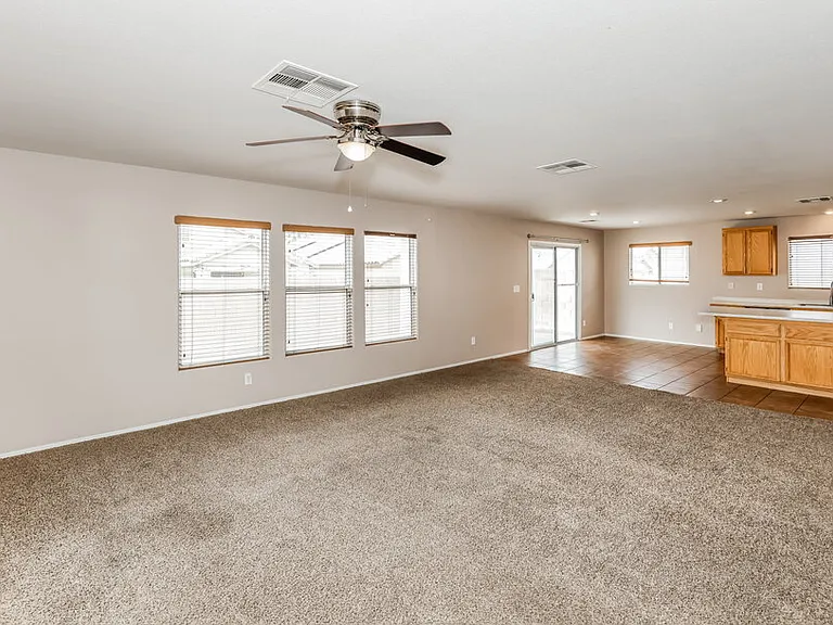 3433 Palatine Hills Ave — Photo 5