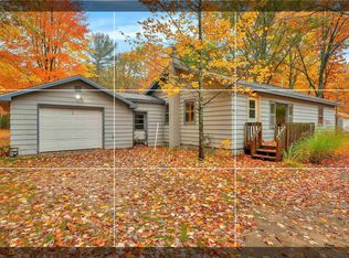 5274 Karlin Rd, Interlochen, MI 49643