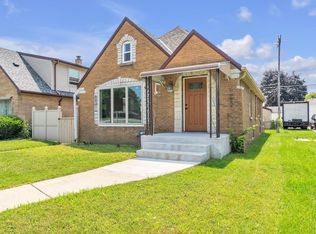 2215 W Oklahoma Ave, Milwaukee, WI 53215
