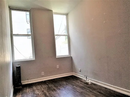 Rented by The Hamilton Group | media 14