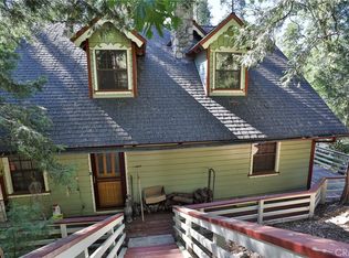 24770 Faulhorn Dr, Crestline, CA 92325