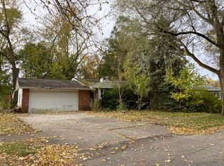 3916 Wedgewood Dr, Lansing, MI