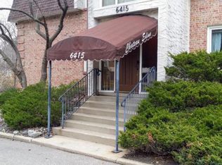 6415 York Ave S APT 102, Edina, MN 55435