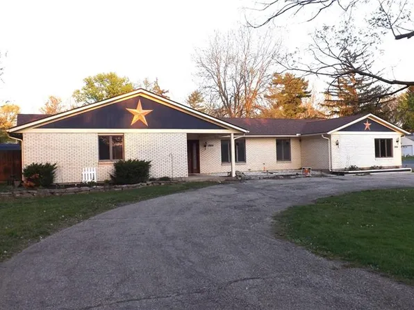 1884 Grange Hall Rd, Dayton, OH 45432