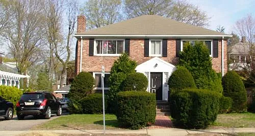 108 Manet Rd #1