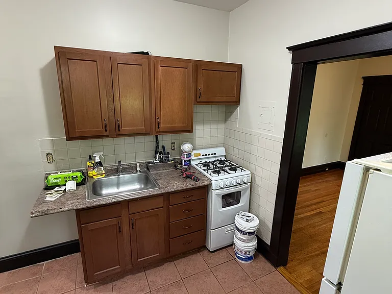 5 Maple Ave #12 — Photo 4