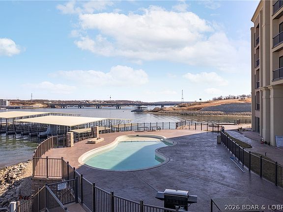 3rd image of 1184 Jeffries Rd #119