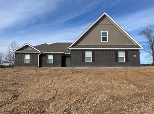 9056 Creek Vw, Bauxite, AR 72011