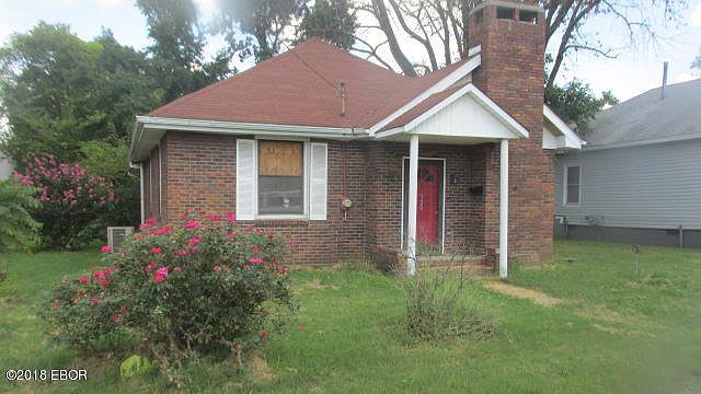 1st image of 720 W Poplar St