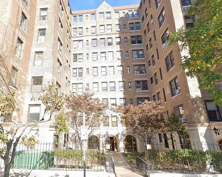 1st image of 50 Glenwood Ave APT 103