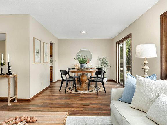 4th image of 15704 Henna Ct