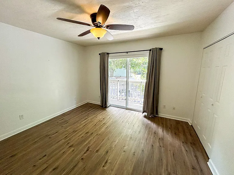 4411 SW 34th St #805 — Photo 12