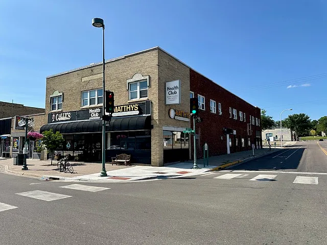 109 N Cascade St — Photo 1