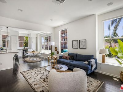 6521 1/2 La Mirada Ave, Los Angeles, CA, 90038