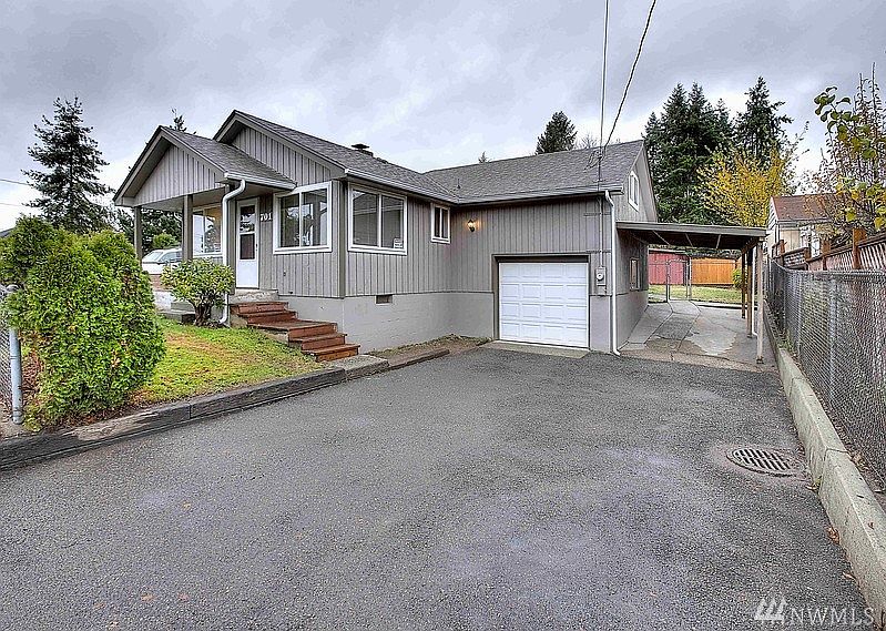 1st image of 701 S 96th St