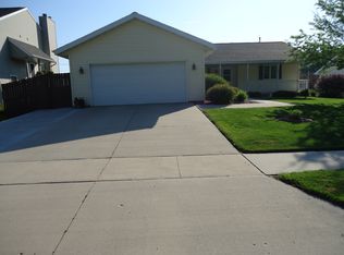 4727 Broadway St, Manitowoc, WI 54220