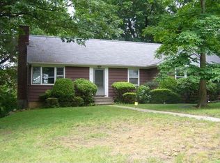 34 Beacon Hill Rd, Ardsley, NY 10502