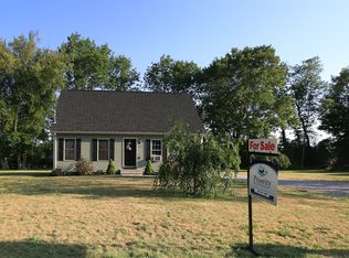 23 Perkins St, Plainfield, CT 06374