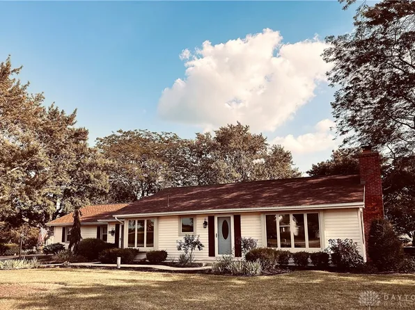 12494 Upper Lewisburg Salem Rd, Brookville, OH 45309