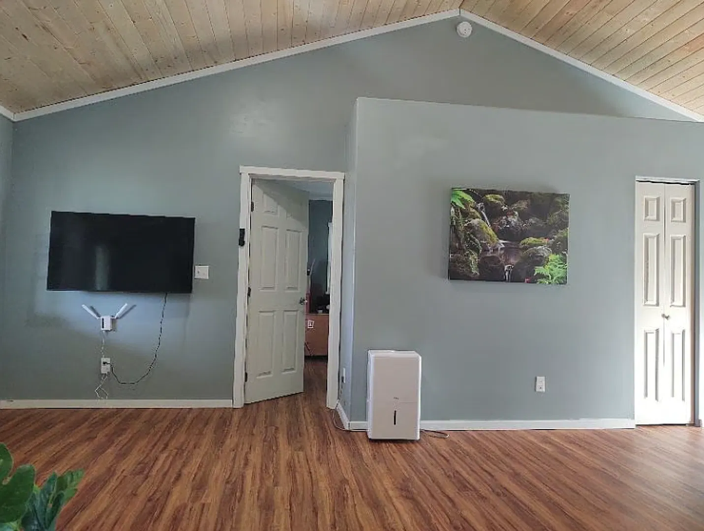 Furnished 3-Bedroom, 2-Bath Home for Rent in Hawaiian Paradise ParK — Photo 4