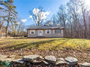 325 Woodbridge Rd, Coventry, CT 06238