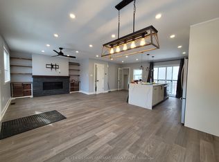 84 Foch Ave #1, Toronto, ON M8W3X6