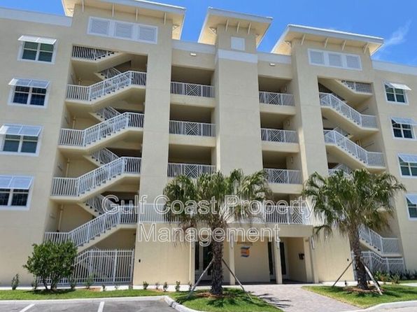 280 Hidden Bay Dr #303