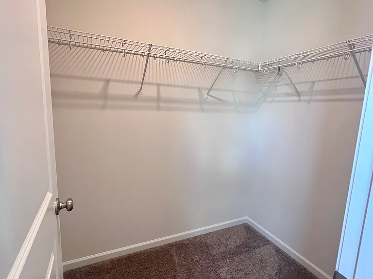 3742 Streamside Dr — Photo 24