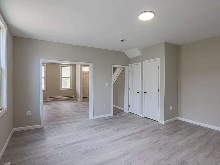 2819 Presbury St — Photo 29