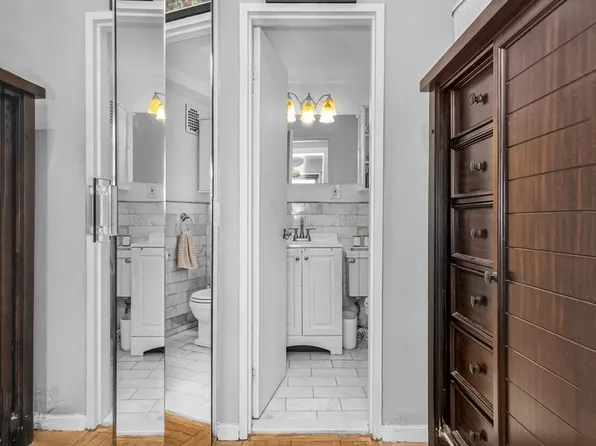 345 East 56th Street image 6 of 7