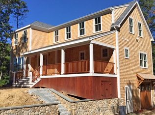 171 Tashmoo Ave, Vineyard Haven, MA 02568