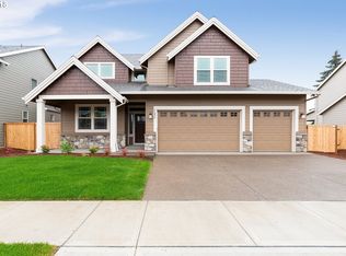 11873 Hazel Park Dr, Oregon City, OR 97045