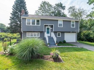 10 Tournament Rd, Natick, MA 01760