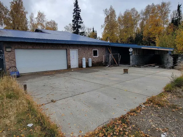 2134 Yellow Leaf Ct, Fairbanks, AK 99709