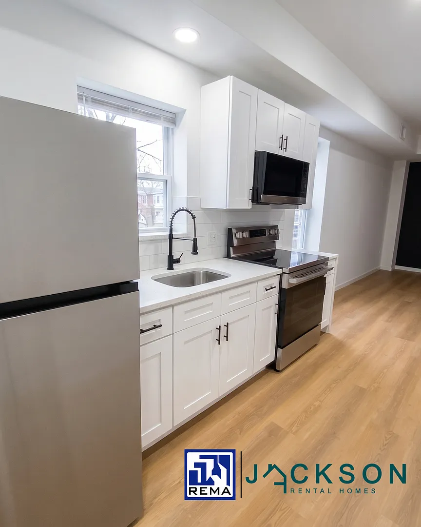 5639 Market St, — Photo 3
