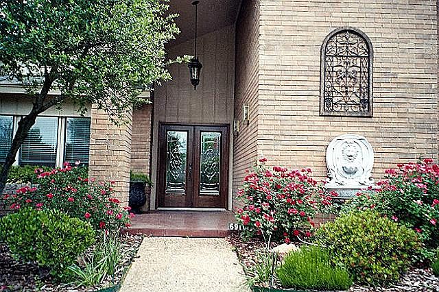 1st image of 6910 Spanky Branch Dr