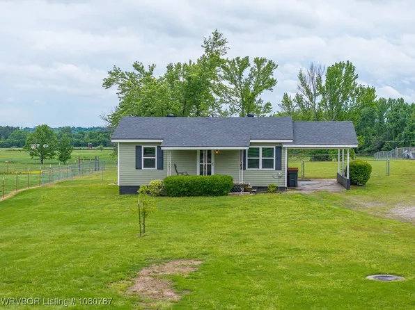 1938 Highway 282, Van Buren, AR 72956