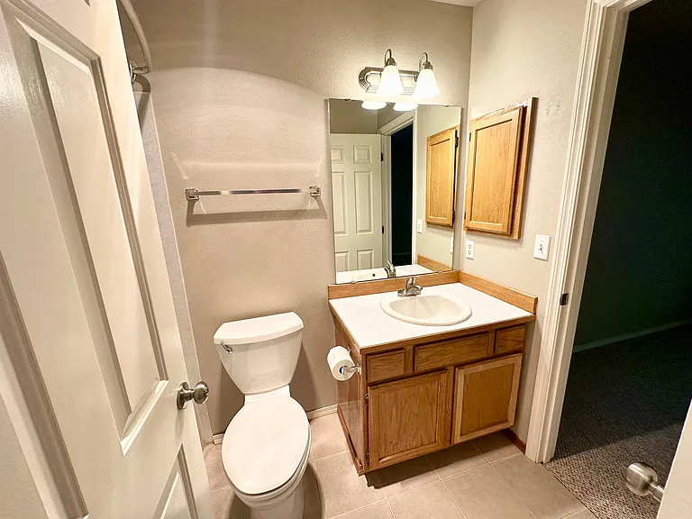 209 E 18th Ave #27 — Photo 27