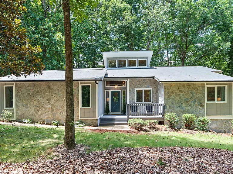 420 Cedar Ln — Photo 33