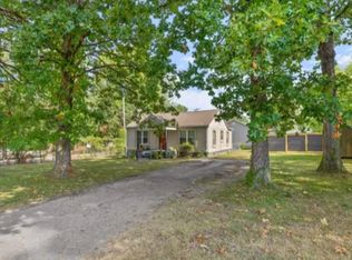 8201 Patterson Rd, Chattanooga, TN 37421