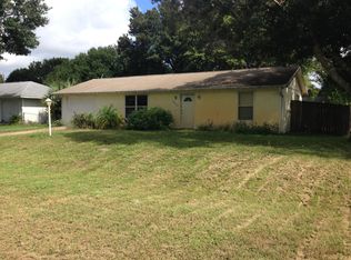 7802 James Rd, Fort Pierce, FL 34951