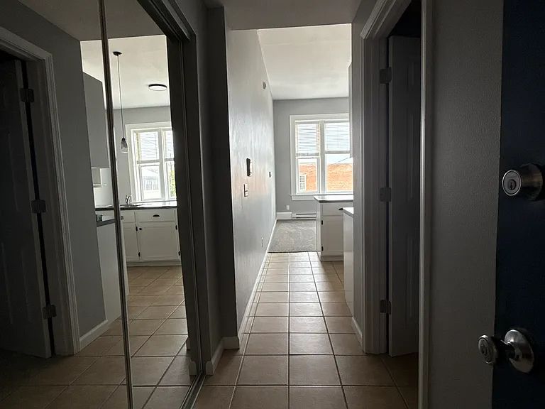 529 N 3rd St #3 — Photo 13