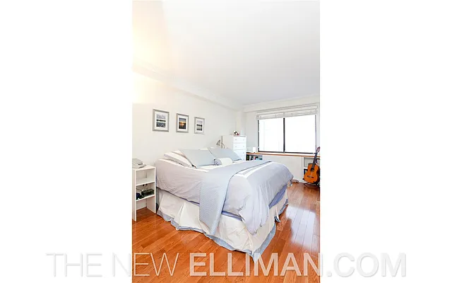 Sold by Douglas Elliman | media 7