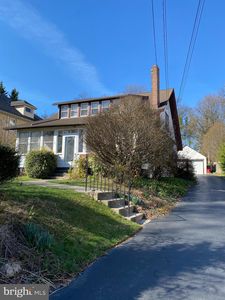 110 W Circular Ave, Paoli, PA, 19301