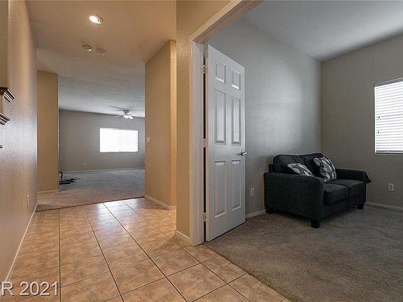 3rd image of 6241 Lawrence St
