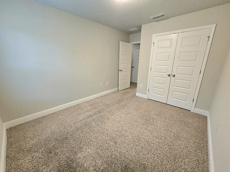6012 Royal Port Ct — Photo 14