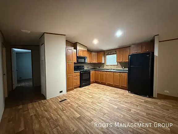 3rd image of 3707 E Us Business #83-406-406