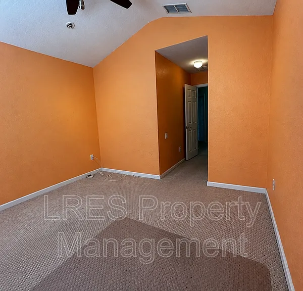 1141 Peralta Ct — Photo 31