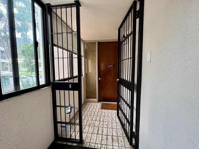 222 Vineyard St #301 — Photo 3